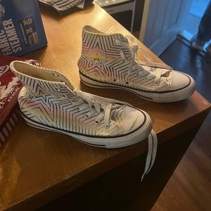 Converse hi tops
